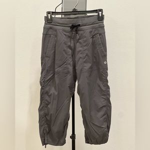 Lululemon Gray Studio Dance Crop Pants Capis, sz 4